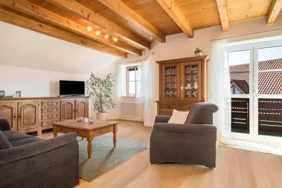 Image de Appartement \"Ursula Hiemer 1\" avec vue sur le lac et les montagnes et Wi-Fi
