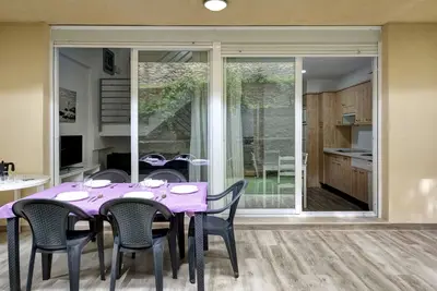 Image de \"Casa Vacacional en Caños de Meca\" avec piscine partagée