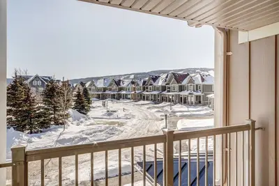 Image de Executive Town Home - Historical Snowbridge Village, Mountain View Blue mountain