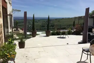 Image de A corner of paradise and tranquility in the heart of Beaujolais