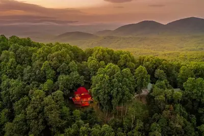 Image de A Peach Of A View | Ellijay Ga