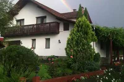 Image de Villa Serbota with 2000 sqm garden and creek