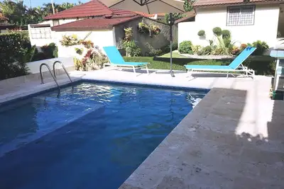 Image de 2bd kids-friendly villa in gated residence, pool, steps from tennis court