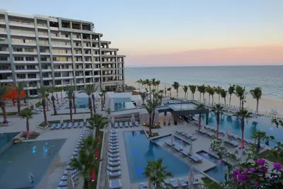 Image de 1 Bedroom 2 bath with captivating ocean views at Luxurious Garza Blanca Resort