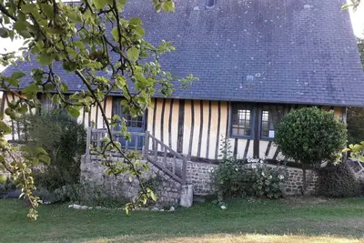 Image de Gîte \"La Maison des Amis\" between sea and countryside