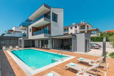 Image de Superbe maison de 4 chambres à Fazana