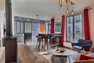 Image de Duplex De Luxe Au Coeur Du Marais