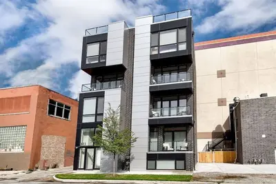 Image de New Construction Building in River North!