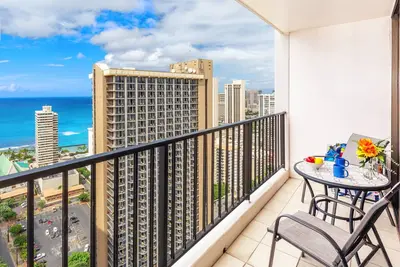 Image de Ocean View w/ Free Parking, Near Beach, 35th Floor