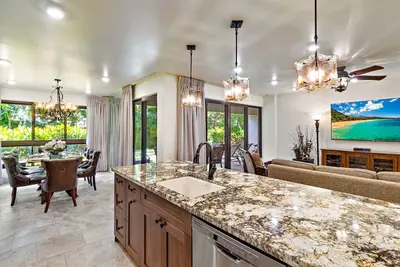 Image de Maui Resort Rentals: Kaanapali Alii 113 – Expansive 3br Ground-floor Residence, Luxuriously Remodeled, Steps to the Beach!