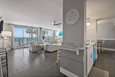 Image de Best Views In Destin! Waterfront, 4 Bdr, Beach, Pool, Hot Tub, Boat Slip