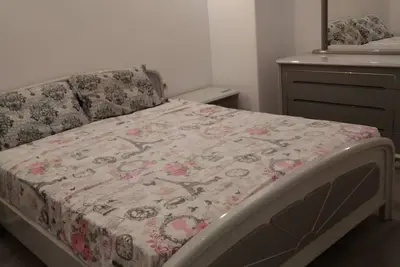 Image de The property is an apartment with one room, kitchen and bathroom.