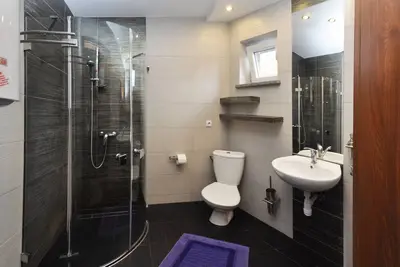 Image de Ferienhaus Holiday Home Domki Raj