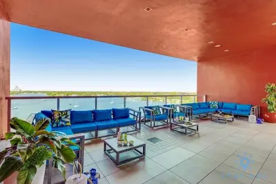 Image de Rooftop Pool + Hot Tub–Hollywood Beach Boardwalk