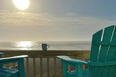 Image de Pet Friendly, Direct Oceanfront with Amazing Oceanview's from 2 decks
