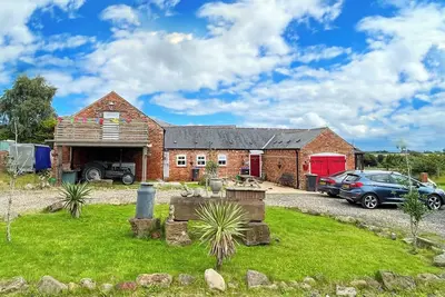 Starshinezzz 4 Bed Farmhouse in County Durham