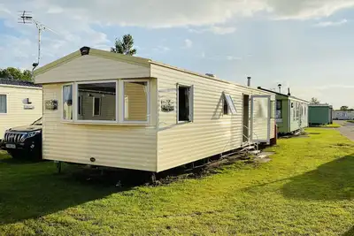 3 Bed 8 Berth Caravan in California Cliffs - D53