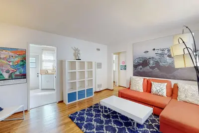 Image de Charming 1 Bedroom Santa Monica Cottage 3 Blocks to beach! !