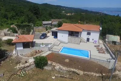 Image de Quiet Peaceful Place With Pool to Enjoy the Nature