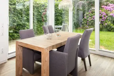 Image de Am Grooten Steen, Fewo 1 - Das Gelbe vom Grooten Steen Fewo 1