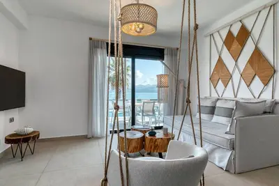 Image de Elegante Villa Lefkada | Piscine privée | Vue mer | Vasilikis