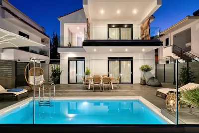 Image de Villa Prestige Lefkada | Piscine privee | Jacuzzi exterieur | Vue mer | Vasilikis