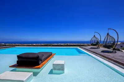 Image de Av Sea View Villa with Private Pool - Breakfast included, Concierge, Daily Maid