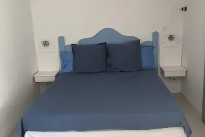 Image de Studio avec terrasse à 50m de la plage (idéal confinement)