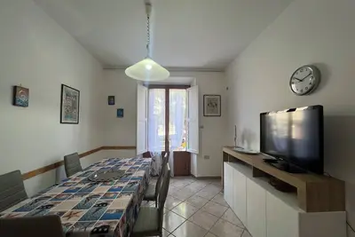 Image de Appartement à 5 minutes à pied de la mer