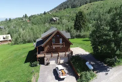 Image de Log home in the Mountains