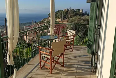 Image de Kyparissia Castle & Sea view