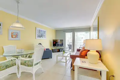 Image de Longboat Key Resort Escape - Walk to the Beach!