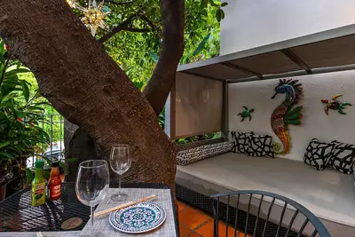 Image de An Oasis with private patio in Zona Romantica