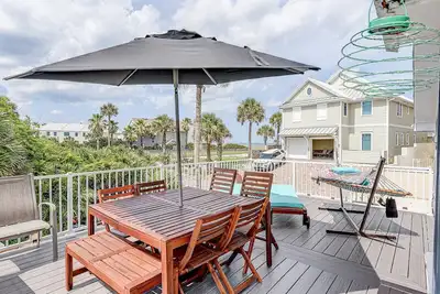 Image de Atlantic Shores Getaway steps to the beach pet friendly, close to Mayo