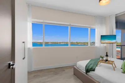 Image de Bay View+ Rooftop Pool| Hollywood Beach Broad–walk