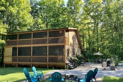 Image de Secluded Family Cabin in the Woods, on Put-in-Bay!