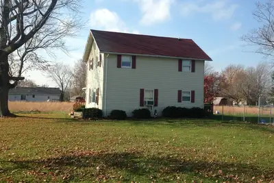 Image de Richo’s Farmhouse near Lake Erie