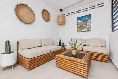 Image de Conveniently Located: 4 Suites Loiza & Beach Walk