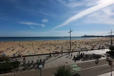 Image de Appartement T2 en front de mer avec balcon, garage et ascenseur, Les Sables-d'Olonne