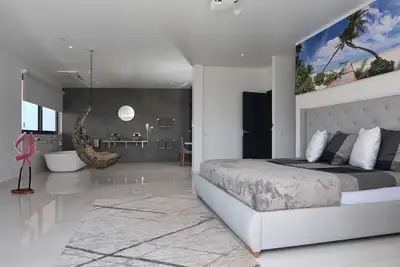 Image de Gray Door Apartments - Adults Only