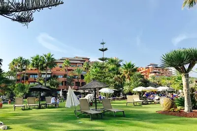 Image de Large 3room apt 5* Hotel front line beach