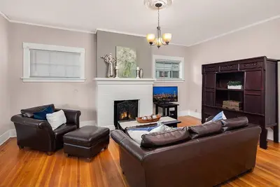Spacieux Charming Craftsman Seattle Appartement
