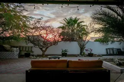 Image de A Cabo Haven in a huge yard full of endemic trees and flowers (Pet Friendly! )
