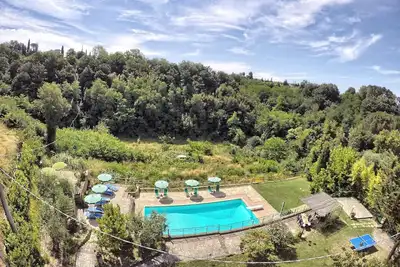 Image de Appartement de vacances Palaia pour 1 - 4 personnes avec 2 chambres Ă coucher - Ferme