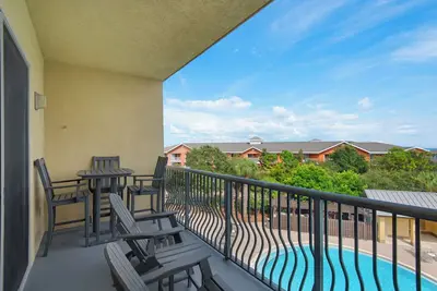 Image de ☀️Gulf Views⛱️Beach Service-100 Steps2Beach-Pool +Hot Tub-2br Beach Resort 406☀️
