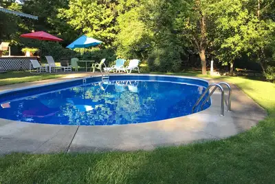 Image de Historic Keuka Lake Estate in Hammondsport w\/ Pool