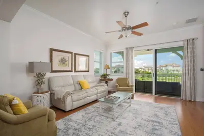 Image de Premium 3rd floor Signature Ocean and Golf view corner Unit 331 - Come Stay!