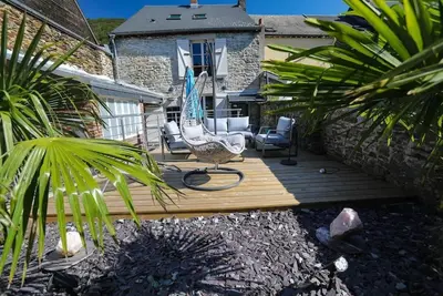 Image de Maison d'hôtes tout confort à deux pas de la Meuse et de la voie verte.