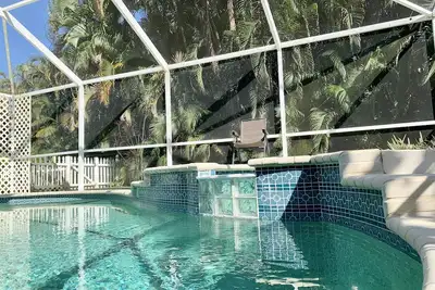 Image de Spacious beach house 2 miles to Bonita Beach with pool and hot tub! Pets welcome