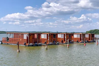 Image de Magnifique navire Ă Neuruppin avec WiFi